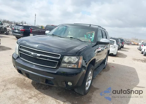 2010 Chevrolet Tahoe Ltz z USA, uszkodzony, nr VIN 1GNUCCE00AR240897